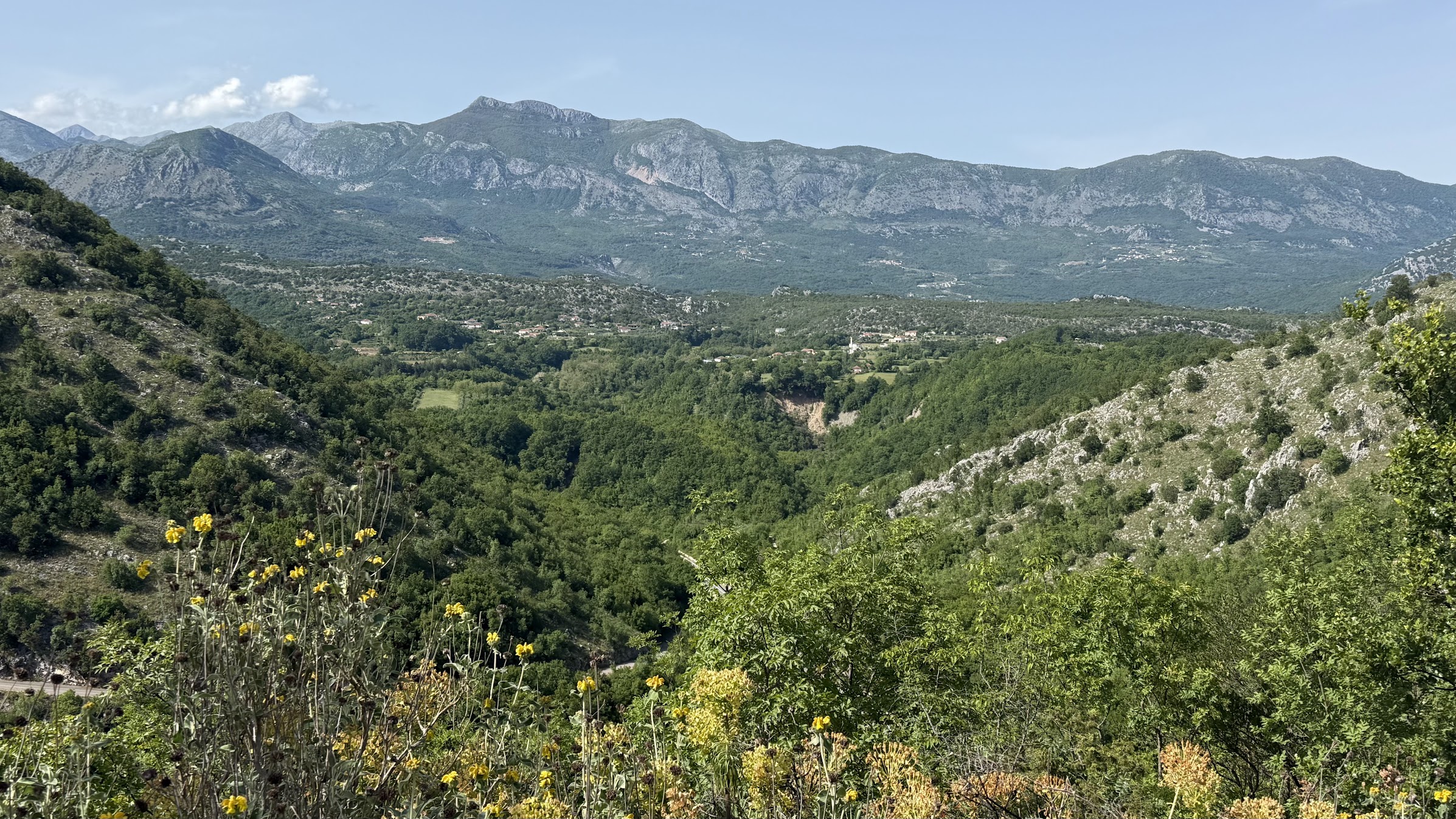 Ulcinj | Road & Dirt
